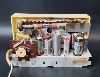 Radio Antigua Radiola R119 A funcionando 220v