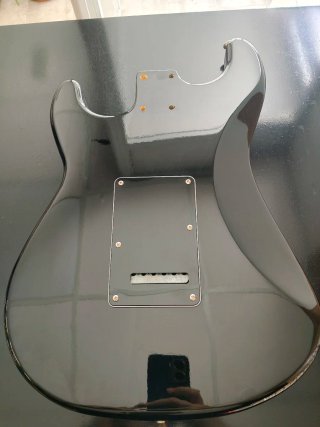 Cuerpo Guitarra eléctrica Stratocaster.