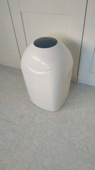 Contenedor de pañales Sangenic
