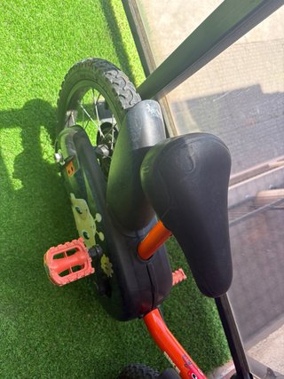 Bicicleta infantil Decathlon naranja