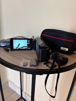 Videocámara JVC Full HD 60x Zoom
