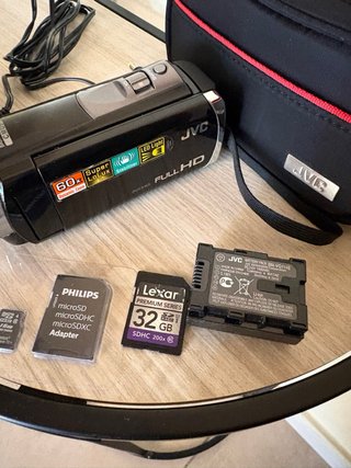 Videocámara JVC Full HD 60x Zoom