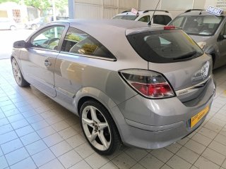 Opel Astra 2005