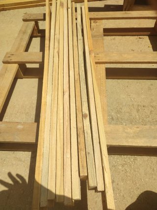 Tablas 1.10m-1.35m x 10cm x 1.9cm 10 unidades 6.5€