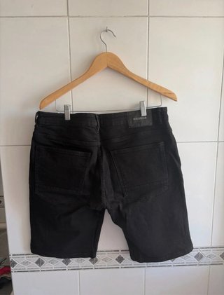 Pantalón corto vaquero Pull&Bear negro