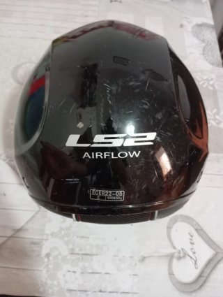 Casco de moto negro Ls2