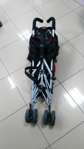 Silla de Paseo Maclaren Quest Roja