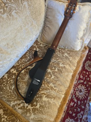Guitarra Silent Yamaha SLG200N
