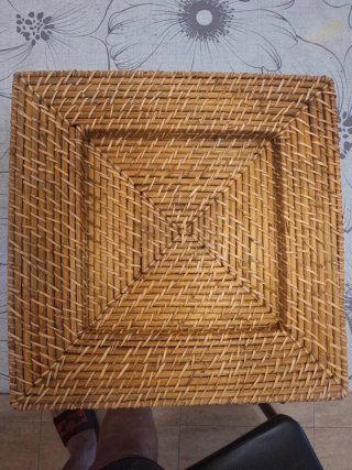 Platos de mimbre cuadrados (2 unidades)