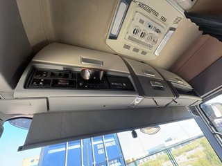 RENAULT T 520