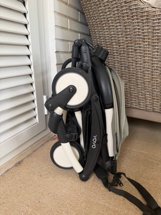 Stokke YOYO³ - Colore Verde Oliva - Come Nuovo