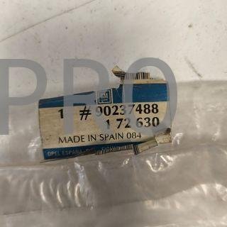 MOLDURA PUERTA TRASERA DERECHA OPEL CORSA NUEVO