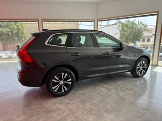 Volvo XC60 2022