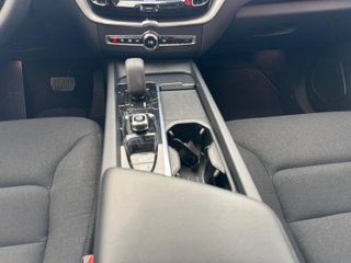 Volvo XC60 2022