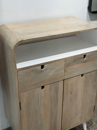 Mueble Auxiliar Bambú y Madera.