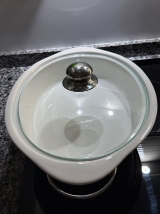 Fuente cerámica con tapa cristal