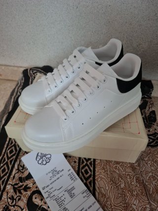 Alexander McQueen Zapatillas Blancas y Negras