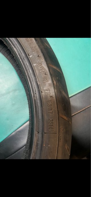 Juego de Neumáticos Pirelli Diablo