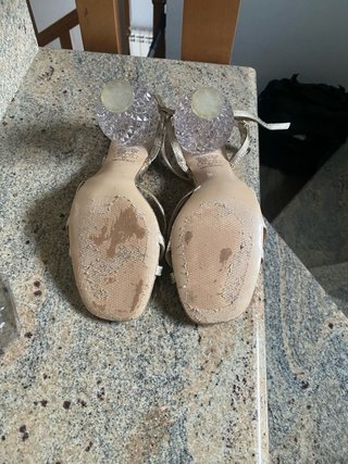 Sandalias doradas Zara Talla 37