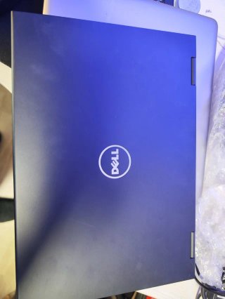 Dell Latitude 3390 Táctil i3 8GB 256GB SSD