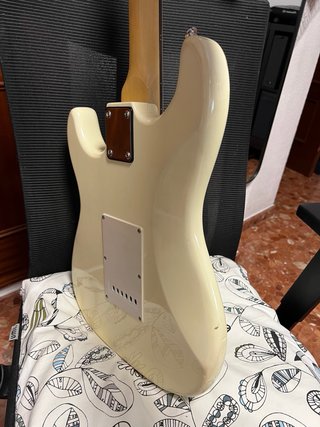 Guitarra Eléctrica Harley Benton Blanca