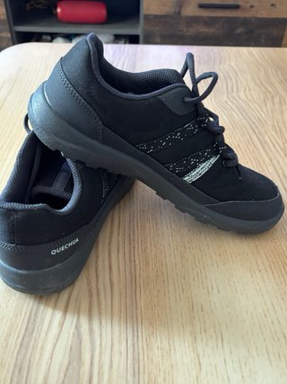 Zapatos Quechua Negros