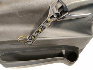GUARNECIDO PUERTA DELANTERA IZQUIERDA MERCEDES-BE