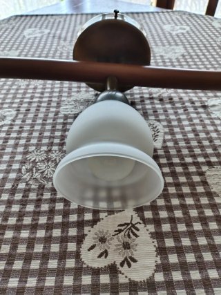 Lampadario in legno con 3 punti luce