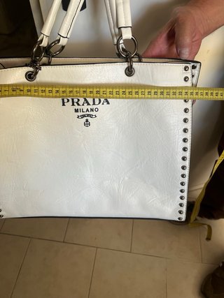 Borsa Prada Bianca con Borchie