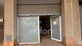 Local comercial en venta en Centre - Eixample – Can Llobet – Can Serra en Barbera del Vallès