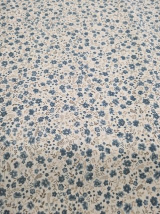 Retal loneta estampada flores 2m x 1.40m