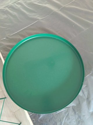 Mesa auxiliar GLADOM verde