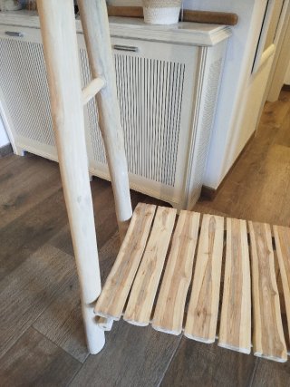 Perchero - burro para ropa de madera de teca