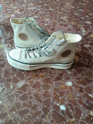 Zapatillas Victoria Beige Mujer