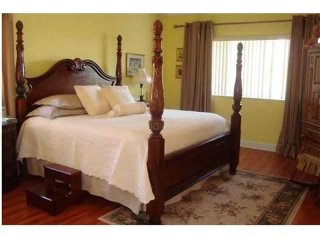 Cama Antigua Madera 2x2m