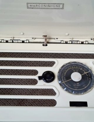 Radio antigua Marconiphone de 1949