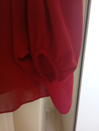 Blusa gasa roja manga larga