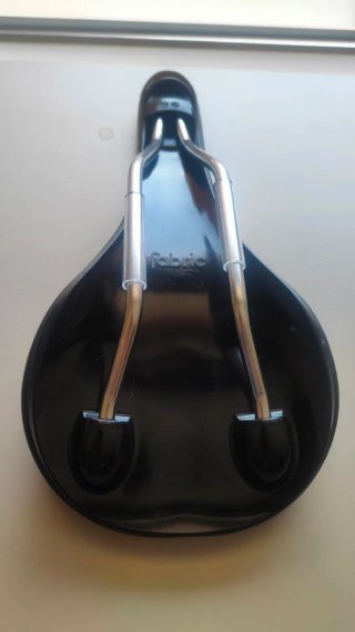 Sillín fabric  Nuevo + puños cannondale