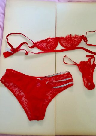 Conjunto ropa interior  rojo sexy braga y tanga M