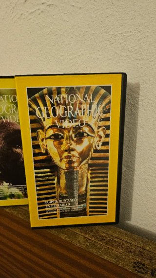 4 VHS National Geographic Documentales