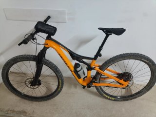 Bicicleta Specialized Naranja 29" talla S