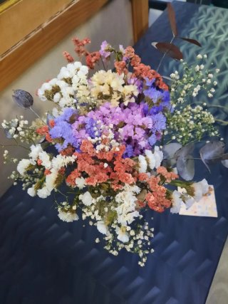 Detalles para regalar.....flores secas