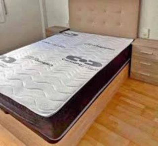 Canapé abatible con colchónes viscoelastica