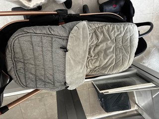 Cochecito bebé y silla coche