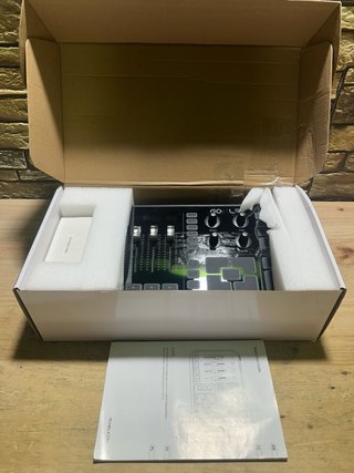 TC Helicon GO XLR Interfaz Audio USB