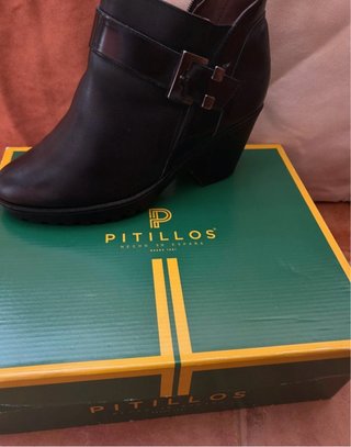 Botas Pitillos Negras Talla 38