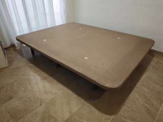 Somier base tapizada beige