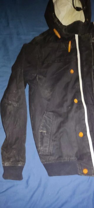 Chaqueta L Pull and Bear Negra