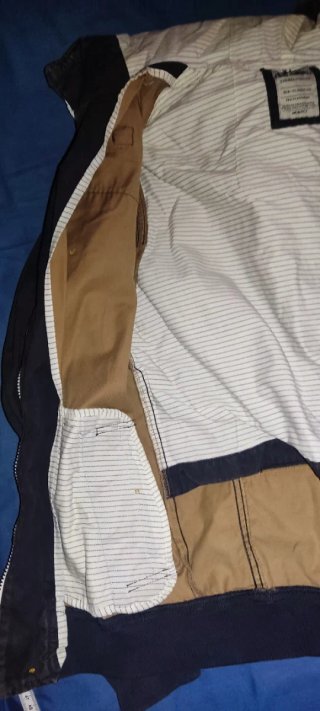 Chaqueta L Pull and Bear Negra