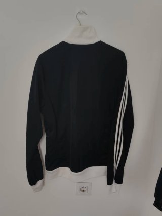 Chaqueta Adidas Classic Trefoil Negra y Blanca